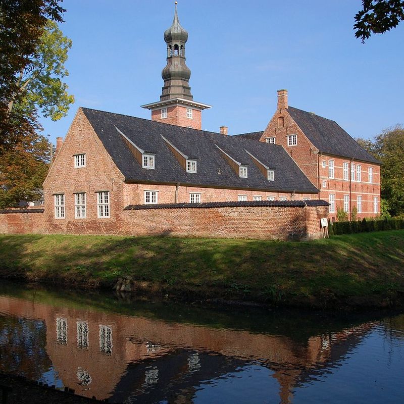 Locations - Husum Castle